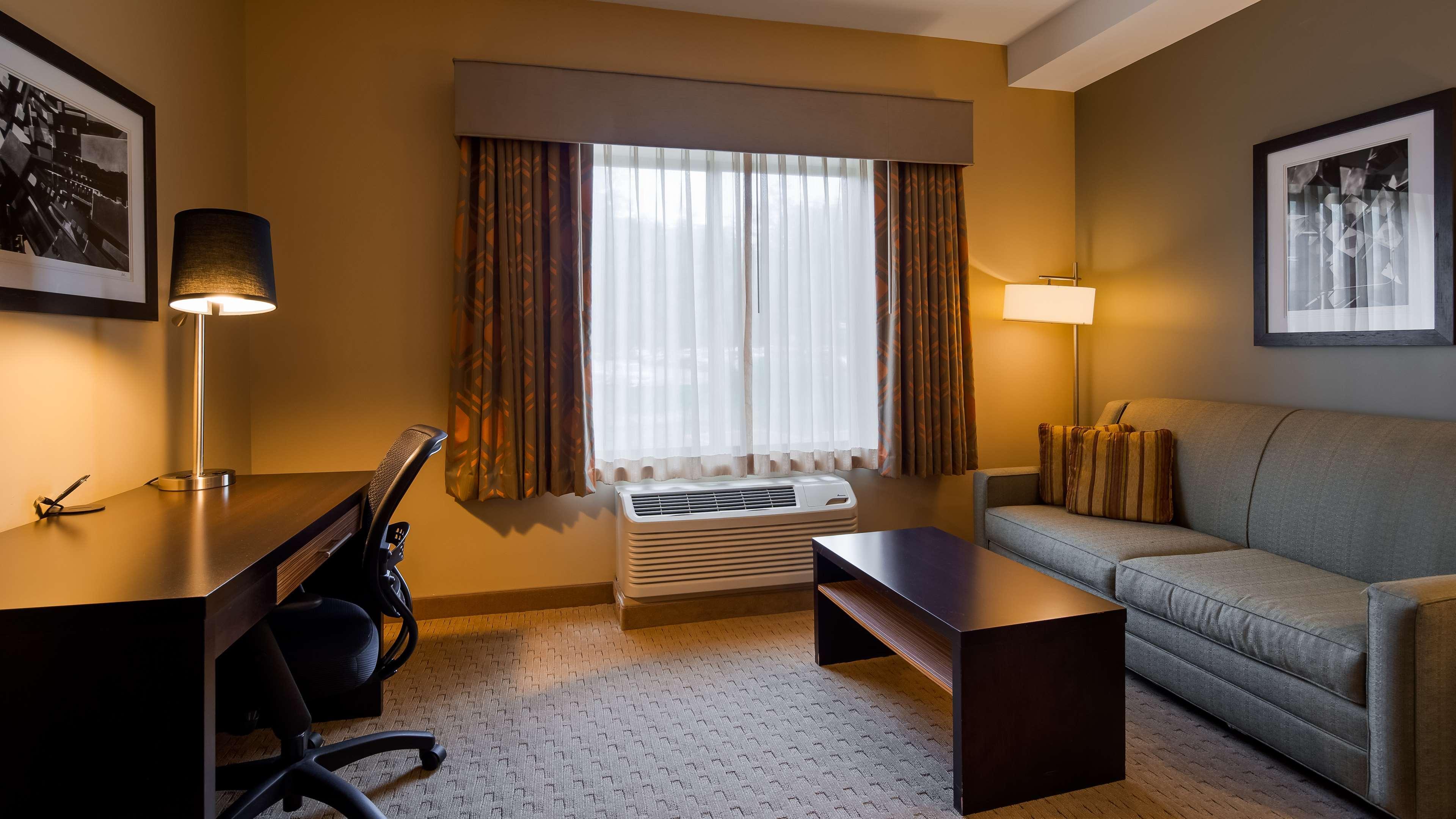 Best Western Plus College Park Hotel Екстериор снимка