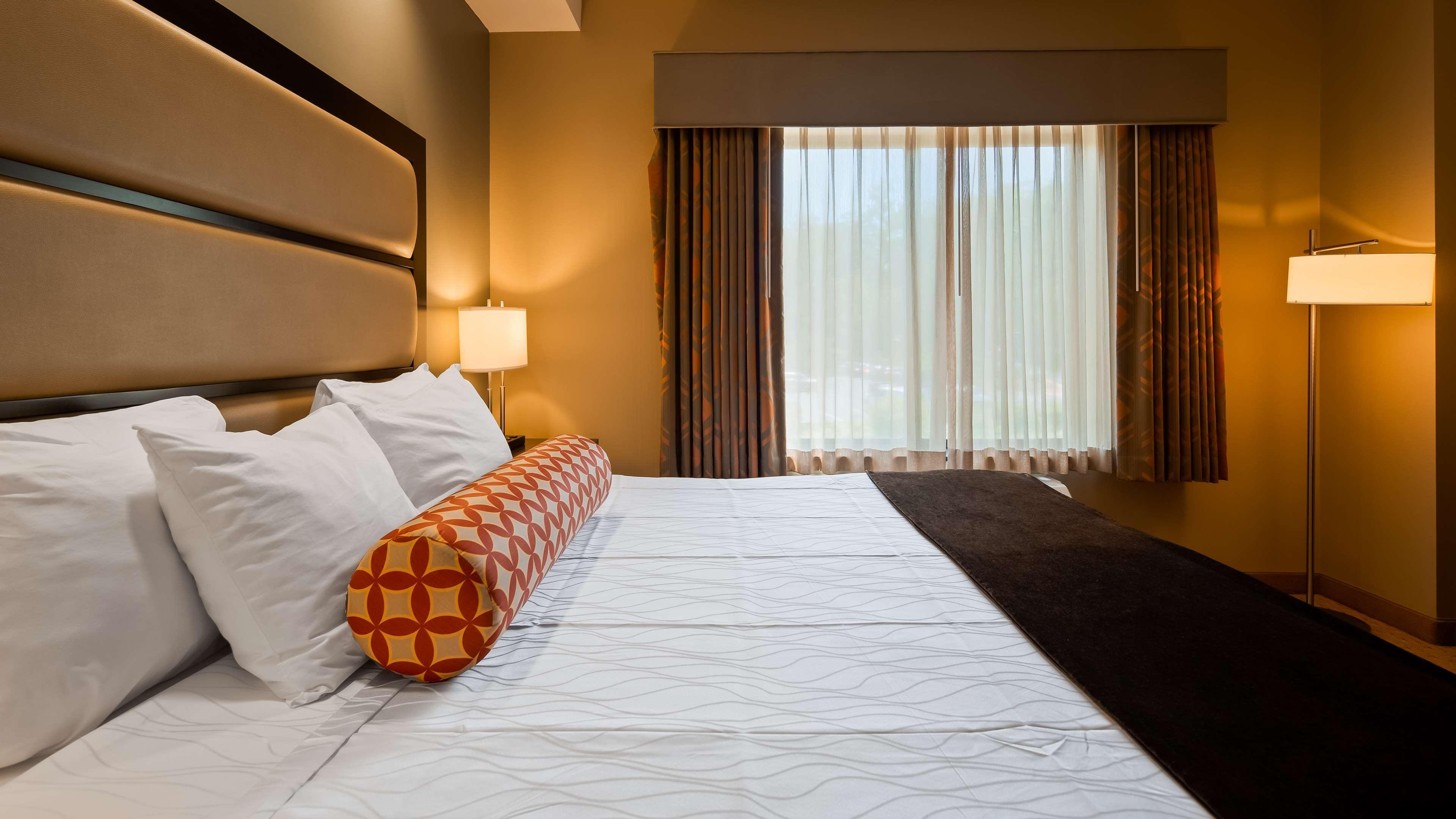 Best Western Plus College Park Hotel Екстериор снимка